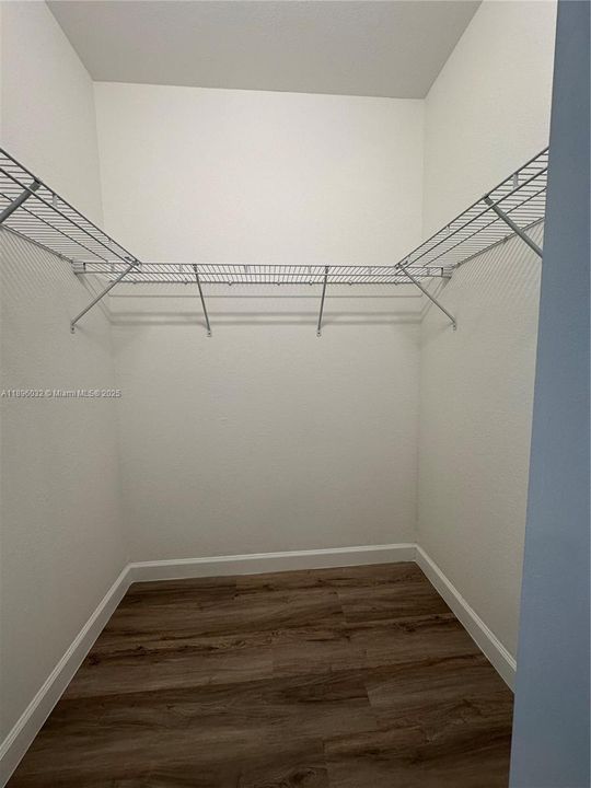 На продажу: $398,000 (3 спален, 2 ванн, 1483 Квадратных фут)