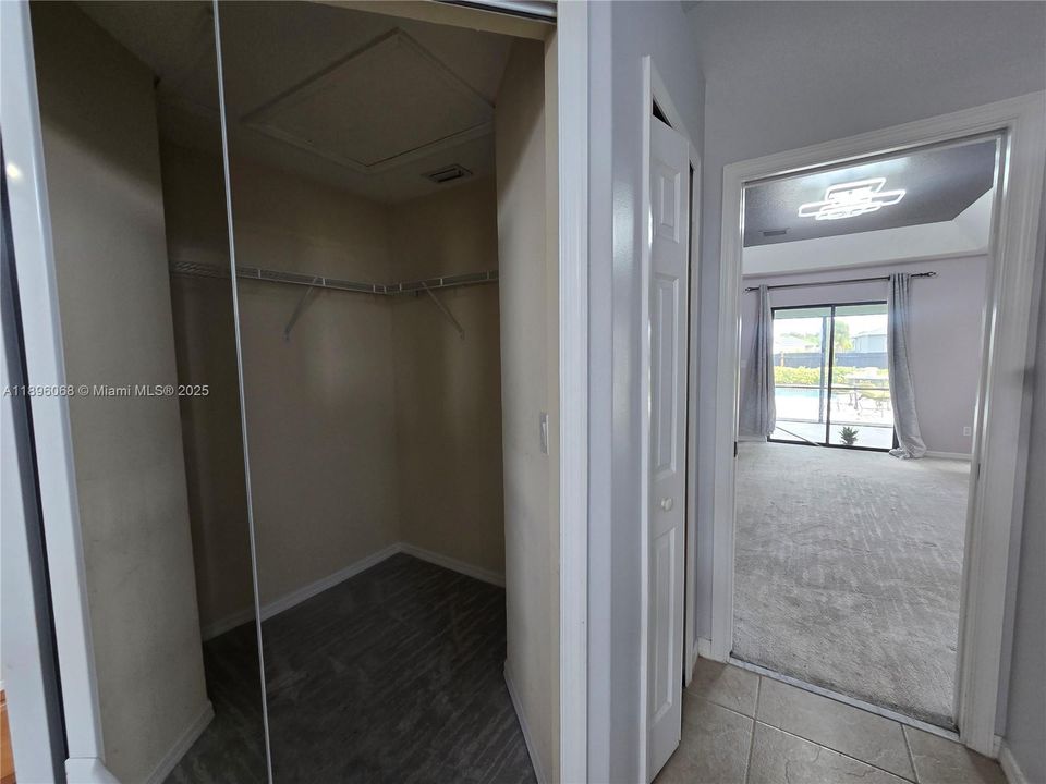 En Renta: $3,300 (3 camas, 2 baños, 2061 Pies cuadrados)