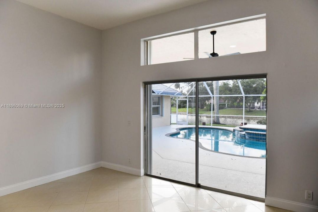 For Rent: $5,900 (4 beds, 2 baths, 2344 Square Feet)