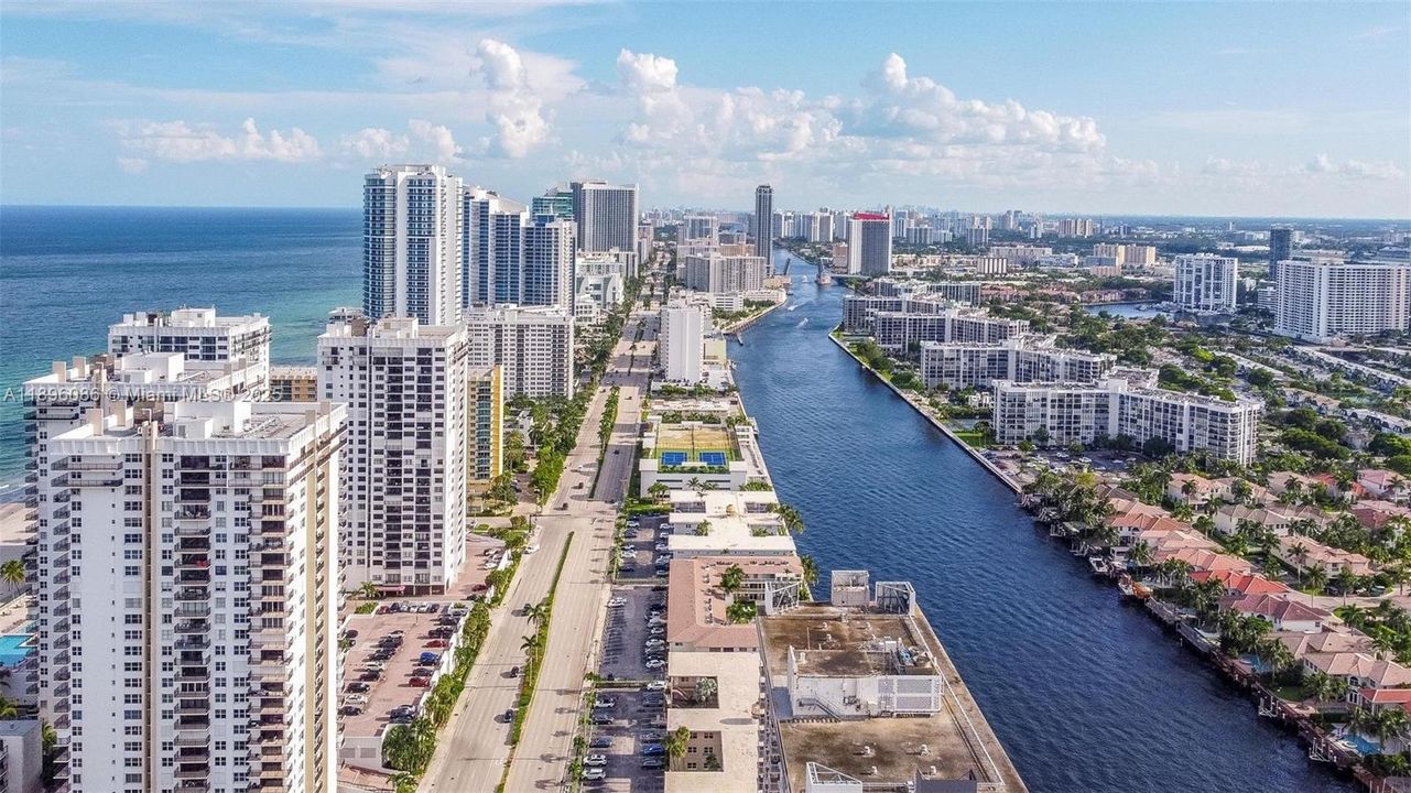 出租: $2,900 (2 贝兹, 2 浴室, 1100 平方英尺)