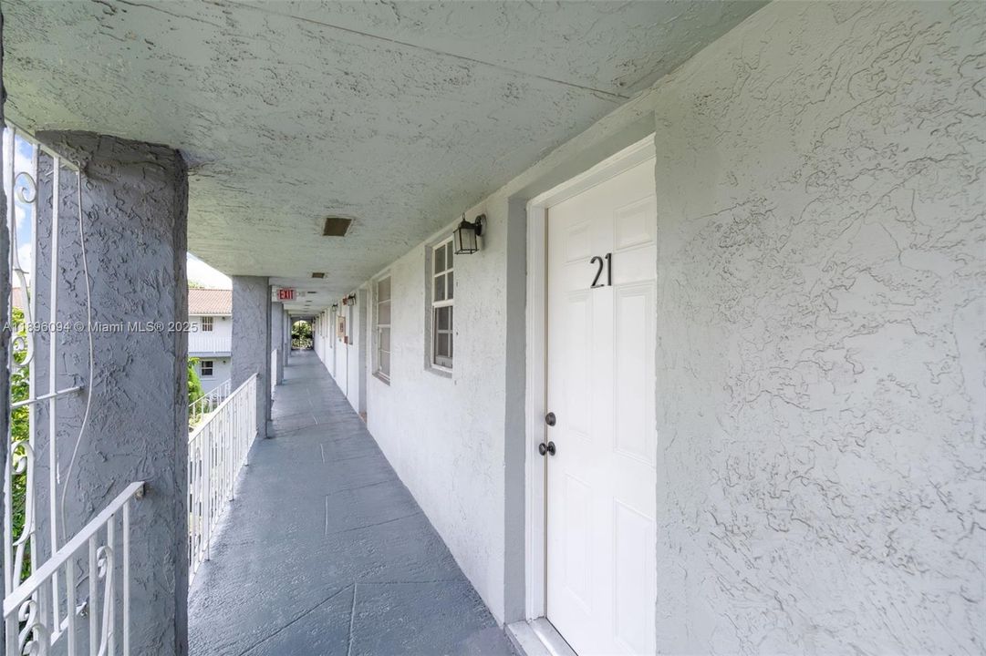 En Venta: $225,000 (2 camas, 1 baños, 0 Pies cuadrados)