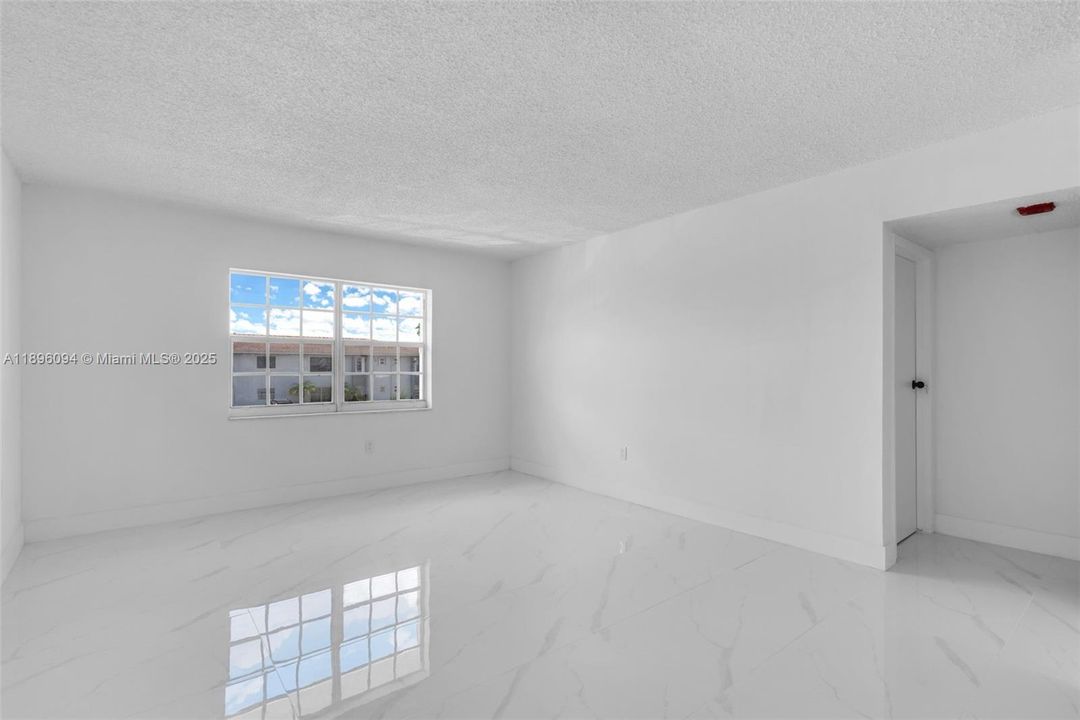 En Venta: $225,000 (2 camas, 1 baños, 0 Pies cuadrados)