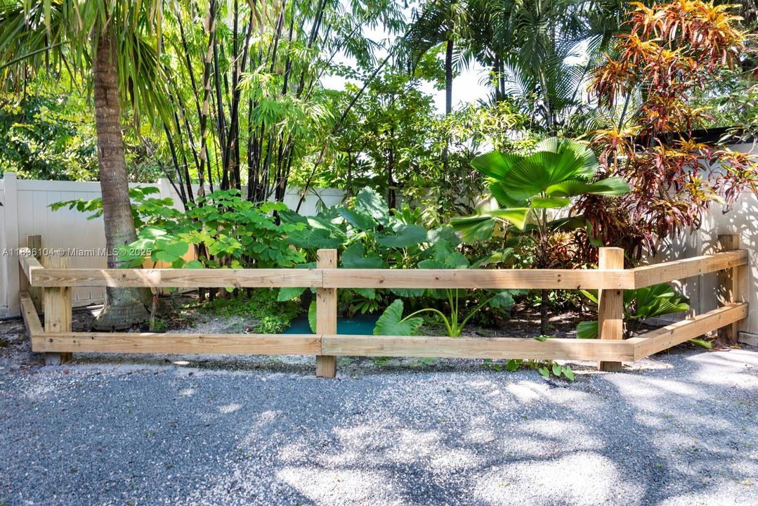 En Venta: $1,275,000 (3 camas, 2 baños, 1860 Pies cuadrados)