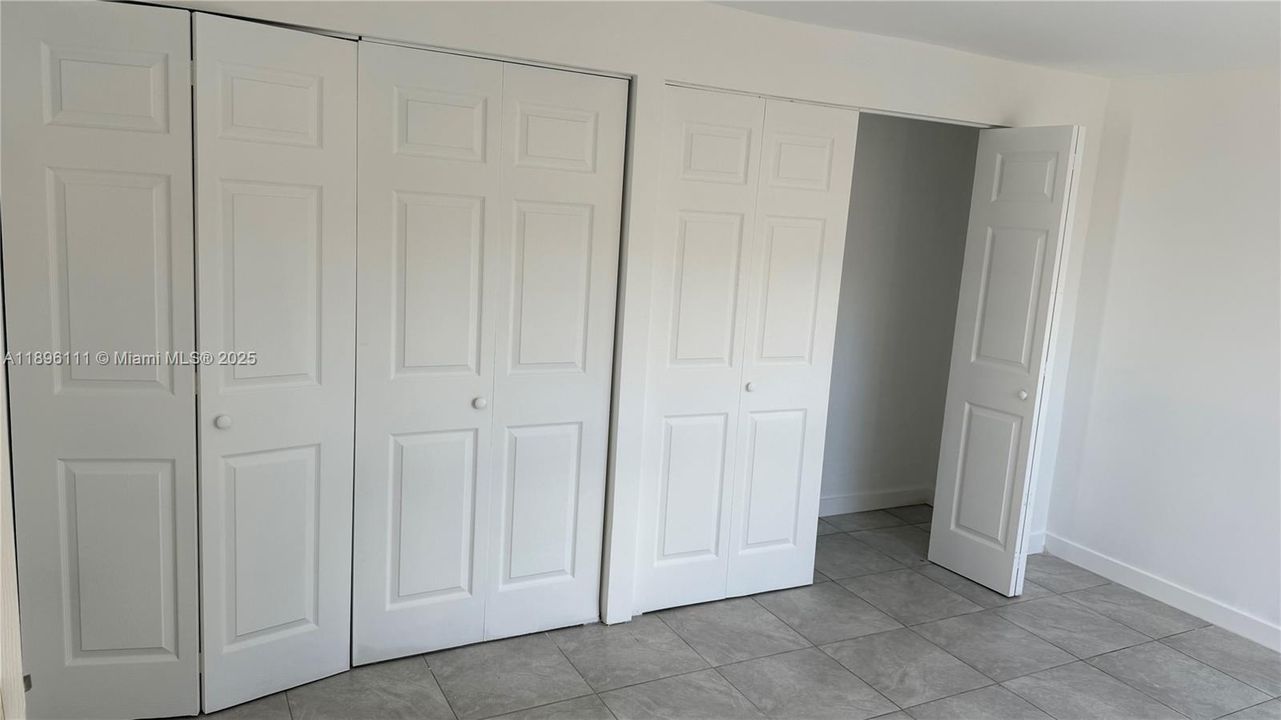 For Rent: $1,800 (1 beds, 1 baths, 600 Square Feet)