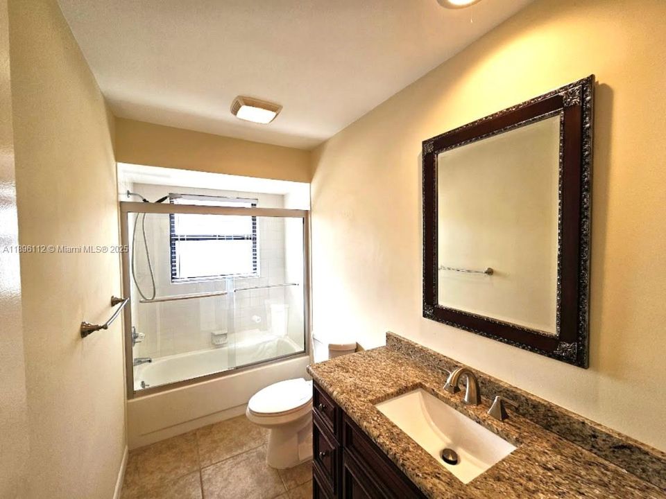 Recently Rented: $2,300 (2 beds, 2 baths, 1331 Square Feet)