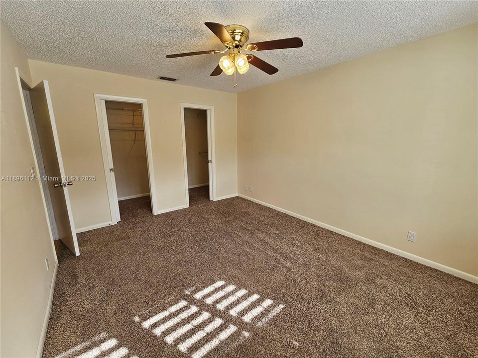 Recently Rented: $2,300 (2 beds, 2 baths, 1331 Square Feet)