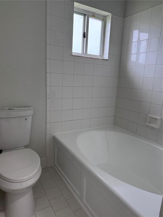 В аренду: $2,950 (3 спален, 2 ванн, 1204 Квадратных фут)