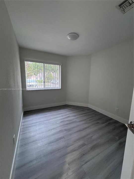 В аренду: $2,950 (3 спален, 2 ванн, 1204 Квадратных фут)