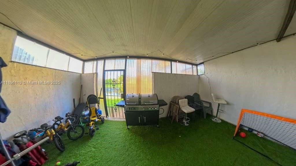 На продажу: $375,000 (3 спален, 2 ванн, 1472 Квадратных фут)