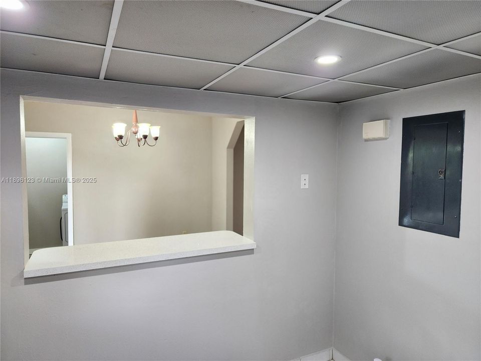 Recently Rented: $3,400 (4 beds, 3 baths, 2375 Square Feet)