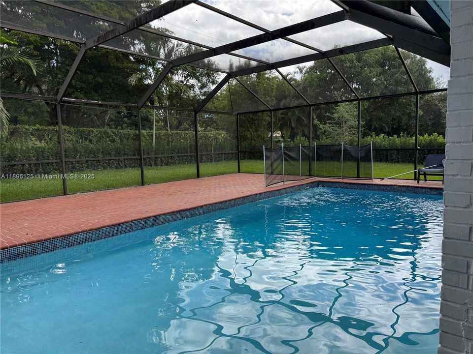 Recently Rented: $8,900 (4 beds, 3 baths, 2508 Square Feet)