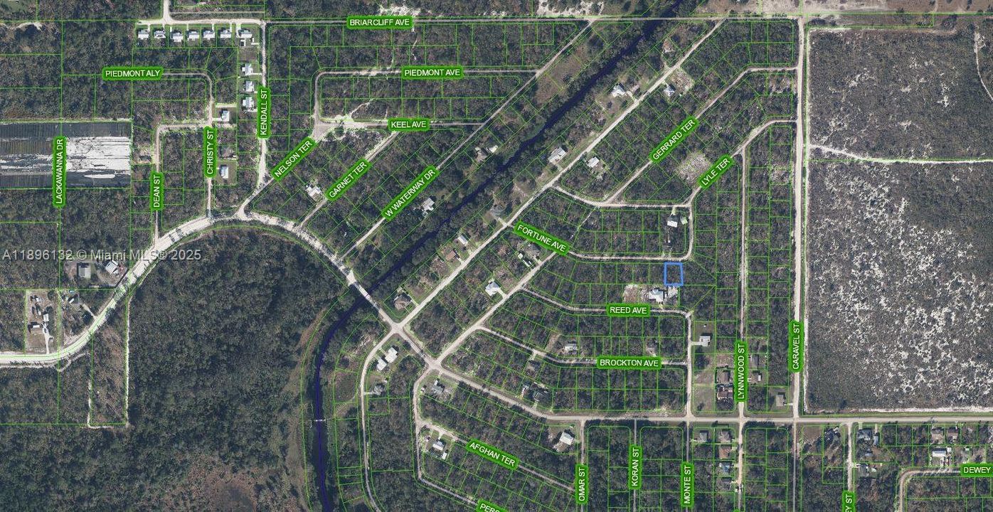 For Sale: $12,900 (0.19 acres)