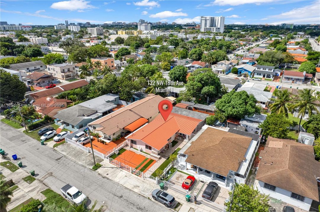 Recently Sold: $829,000 (0 beds, 0 baths, 2126 Square Feet)