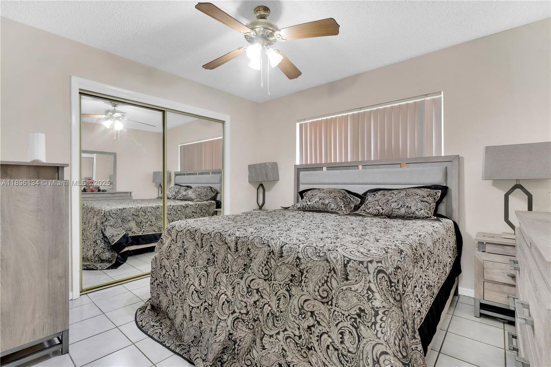 Recently Sold: $829,000 (0 beds, 0 baths, 2126 Square Feet)