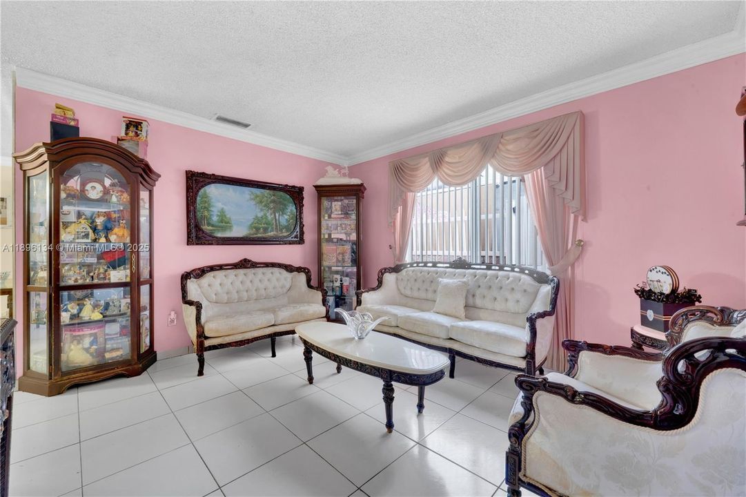 Recently Sold: $829,000 (0 beds, 0 baths, 2126 Square Feet)