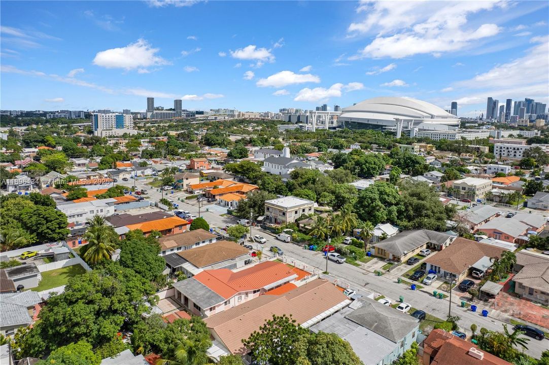 Recently Sold: $829,000 (0 beds, 0 baths, 2126 Square Feet)