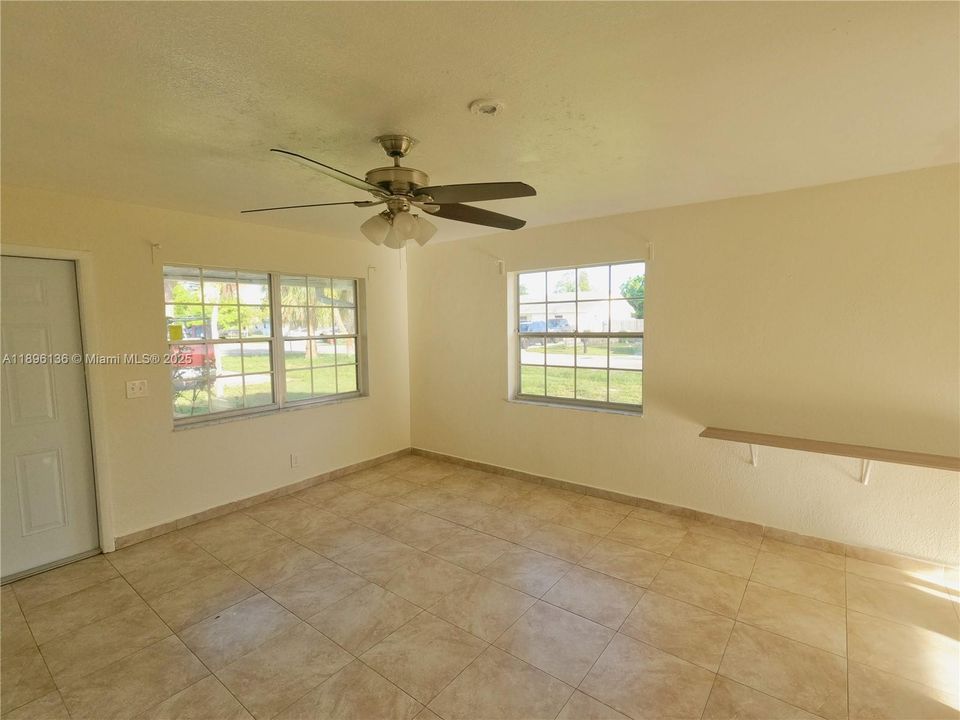 Active With Contract: $910,000 (0 beds, 0 baths, 2842 Square Feet)