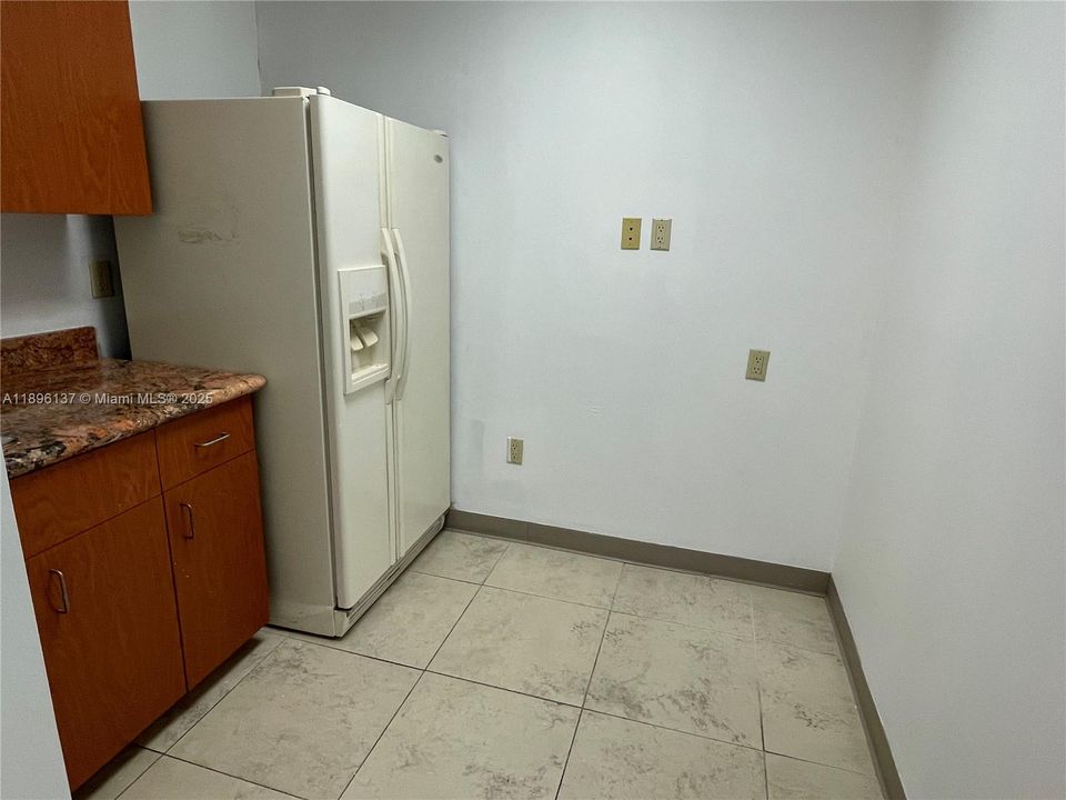 待售: $600,000 (0 贝兹, 0 浴室, 0 平方英尺)