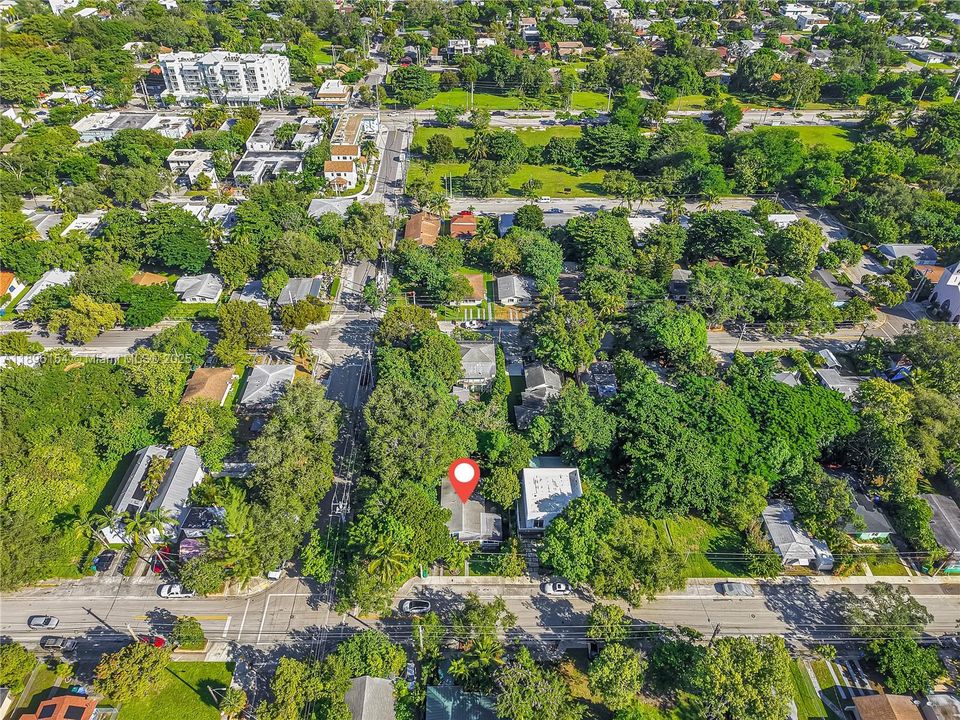 For Sale: $1,195,000 (3 beds, 1 baths, 1120 Square Feet)