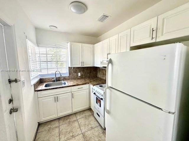 最近租的: $2,000 (2 贝兹, 1 浴室, 700 平方英尺)