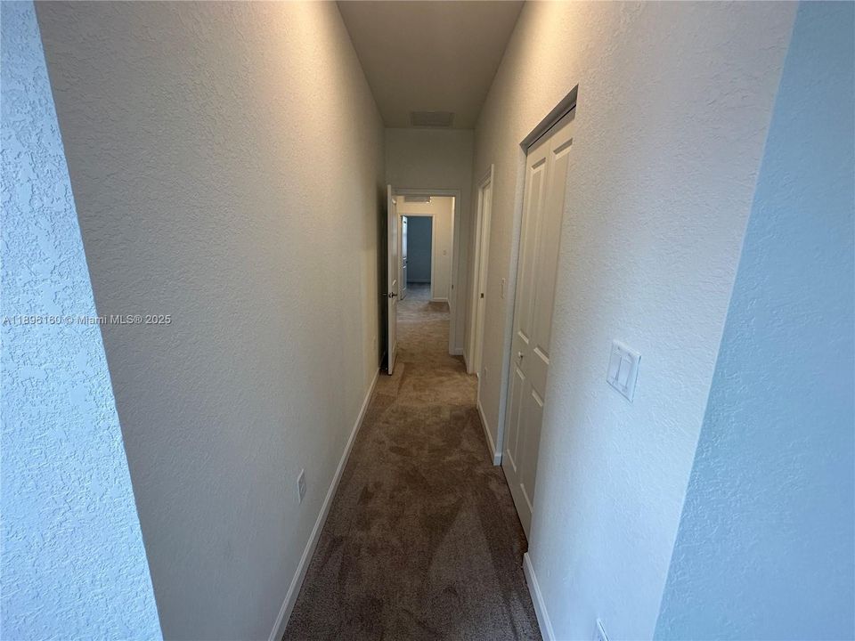 待售: $665,000 (3 贝兹, 2 浴室, 1840 平方英尺)