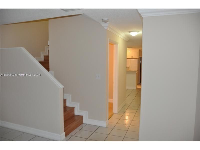 For Rent: $2,650 (2 beds, 2 baths, 1210 Square Feet)