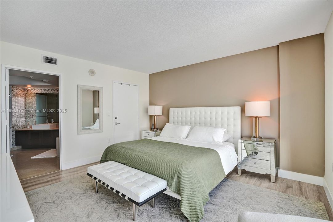 待售: $795,000 (3 贝兹, 2 浴室, 1447 平方英尺)