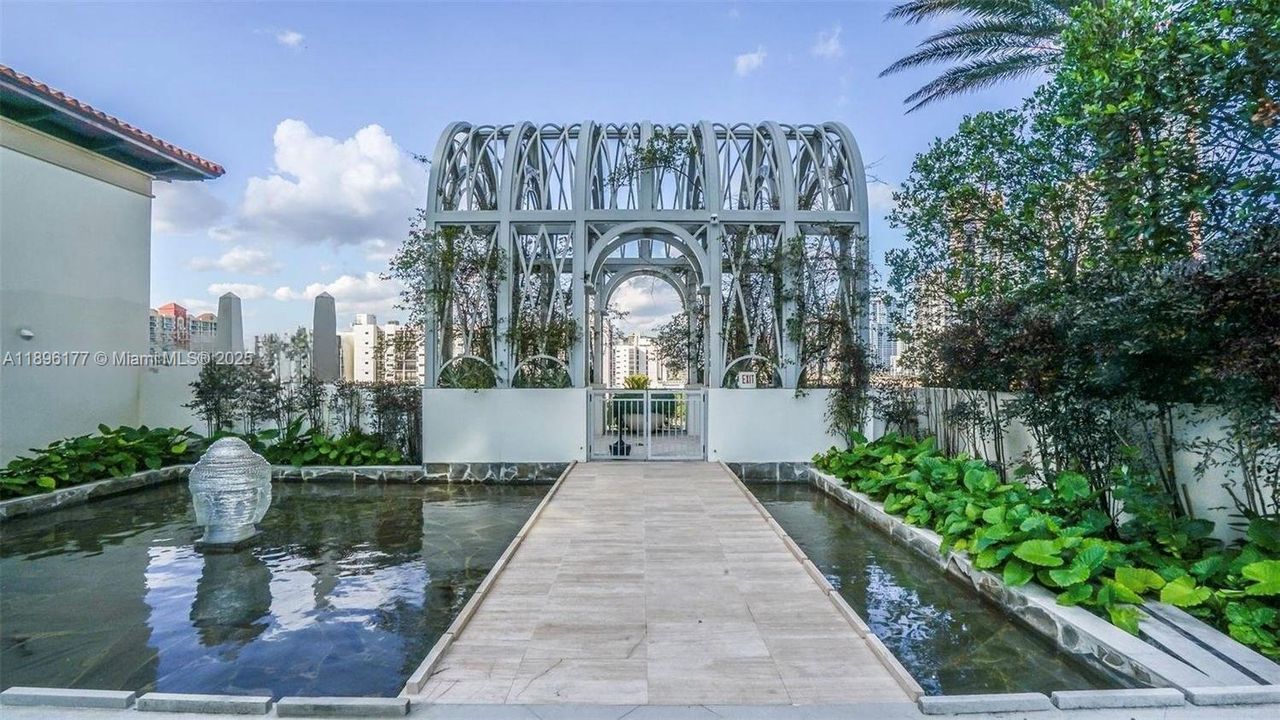 待售: $795,000 (3 贝兹, 2 浴室, 1447 平方英尺)