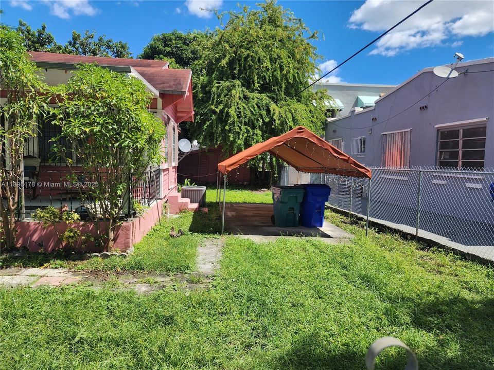 Vendido Recientemente: $435,000 (2 camas, 1 baños, 1082 Pies cuadrados)