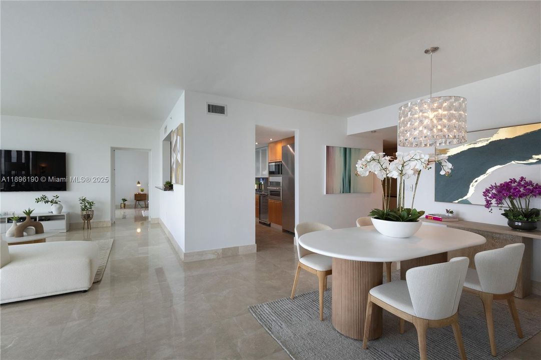 最近租的: $11,995 (2 贝兹, 3 浴室, 1929 平方英尺)