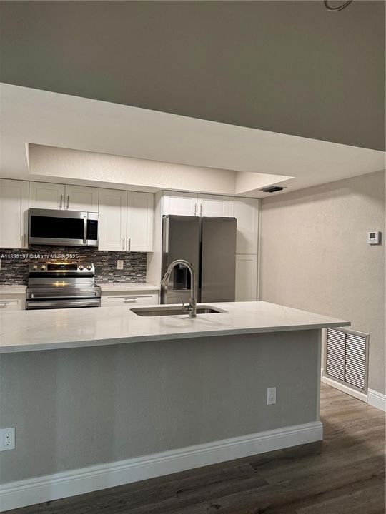 Recently Rented: $2,350 (3 beds, 2 baths, 1168 Square Feet)