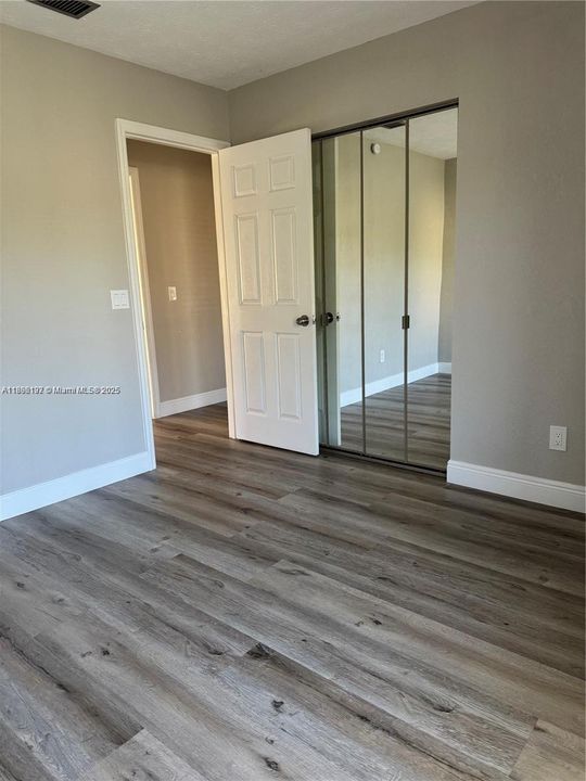Recently Rented: $2,350 (3 beds, 2 baths, 1168 Square Feet)