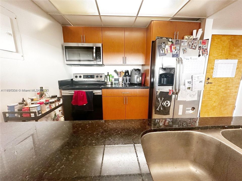 Recientemente alquilado: $2,700 (2 camas, 2 baños, 1030 Pies cuadrados)