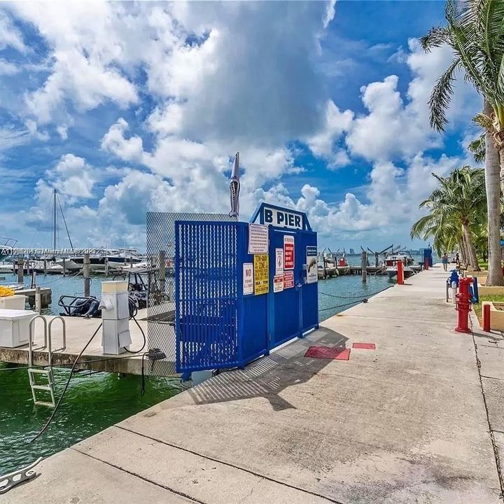 Recientemente alquilado: $2,700 (2 camas, 2 baños, 1030 Pies cuadrados)