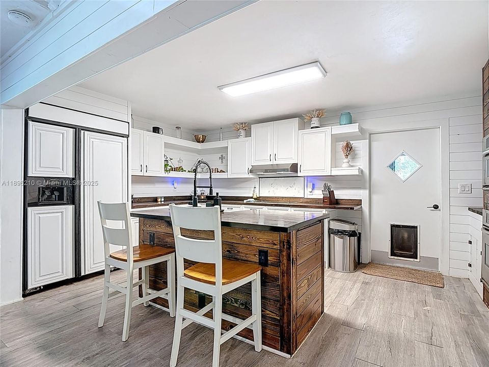 For Sale: $695,000 (3 beds, 3 baths, 0 Square Feet)