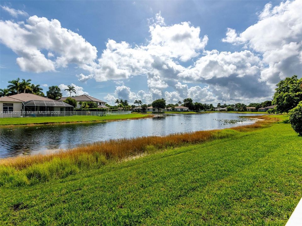 Recently Rented: $9,500 (5 beds, 4 baths, 3654 Square Feet)