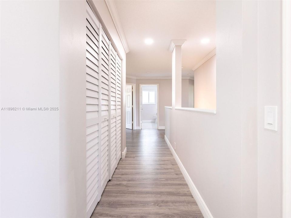 Recently Rented: $9,500 (5 beds, 4 baths, 3654 Square Feet)