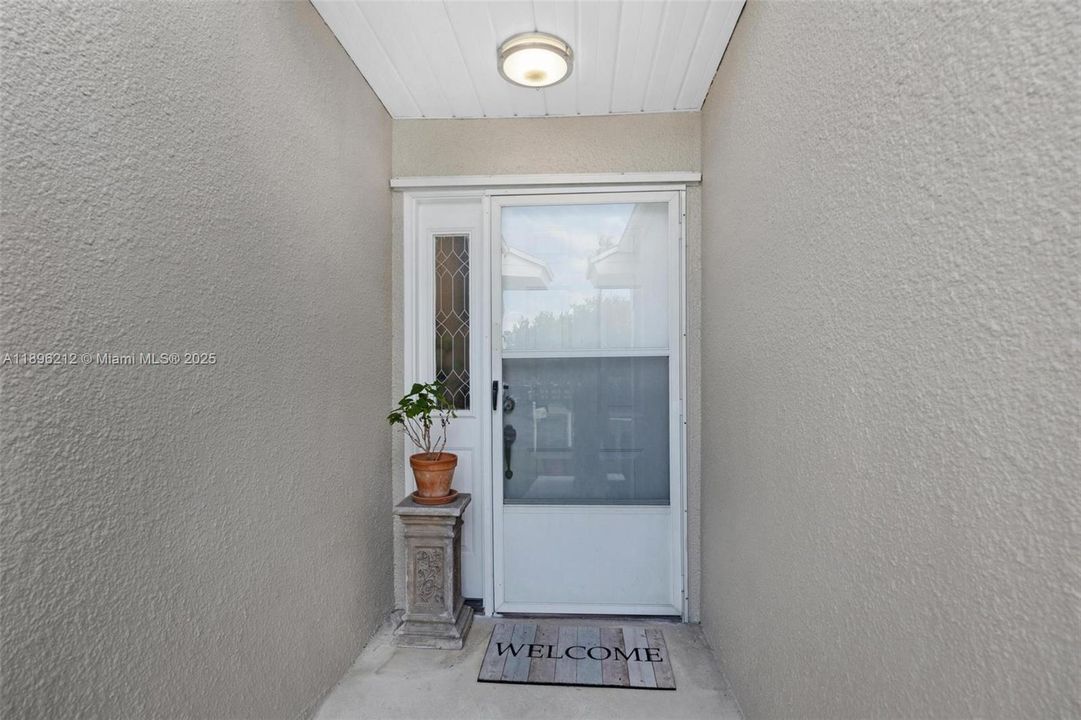 待售: $385,000 (2 贝兹, 2 浴室, 1171 平方英尺)