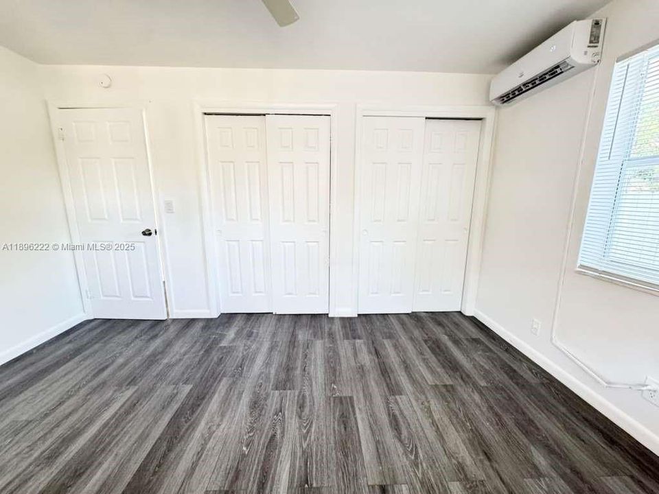 Недавно арендовано: $1,900 (2 спален, 1 ванн, 0 Квадратных фут)