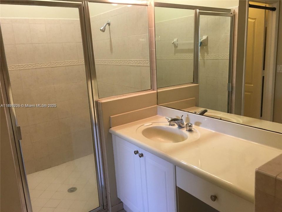 Active With Contract: $705,000 (3 beds, 2 baths, 1878 Square Feet)