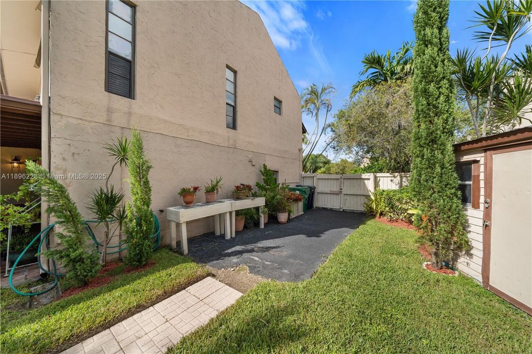 En Venta: $640,000 (2 camas, 2 baños, 1578 Pies cuadrados)