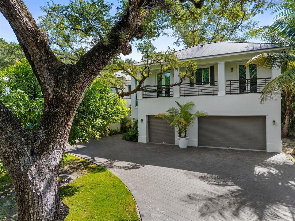 For Sale: $6,900,000 (7 beds, 7 baths, 0 Square Feet)