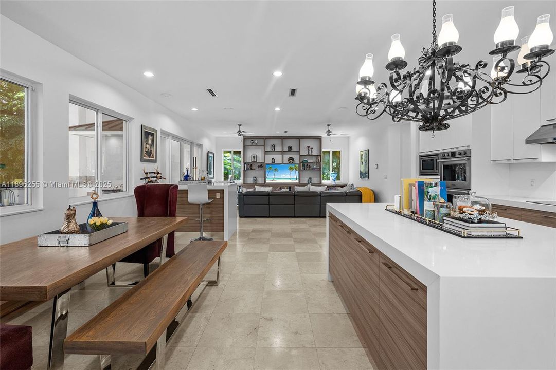 For Sale: $6,900,000 (7 beds, 7 baths, 0 Square Feet)