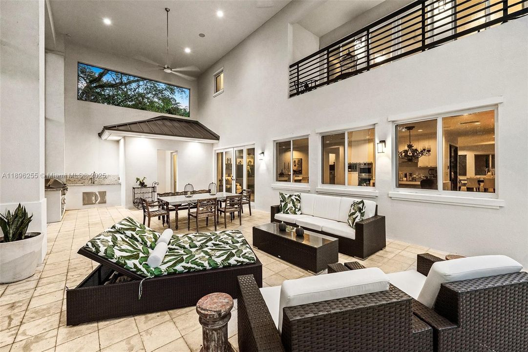 For Sale: $6,900,000 (7 beds, 7 baths, 0 Square Feet)