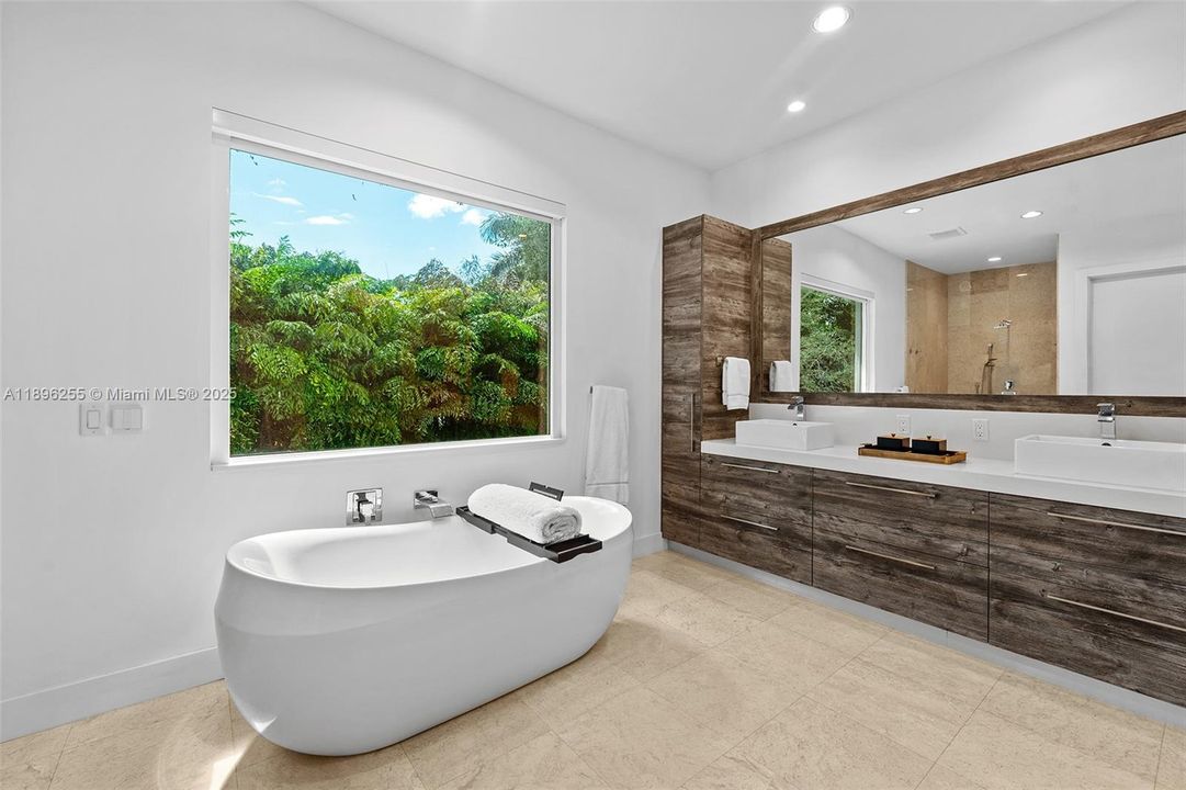 Primary Bathroom Suite