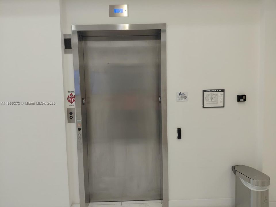 合同活跃: $265,000 (0 贝兹, 0 浴室, 0 平方英尺)