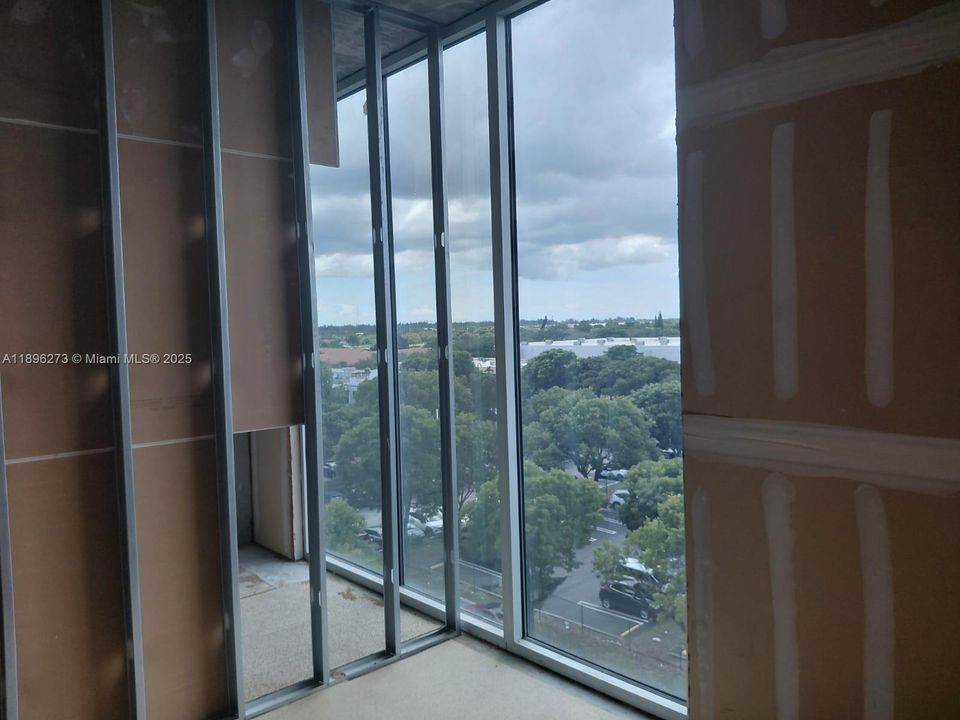 合同活跃: $265,000 (0 贝兹, 0 浴室, 0 平方英尺)