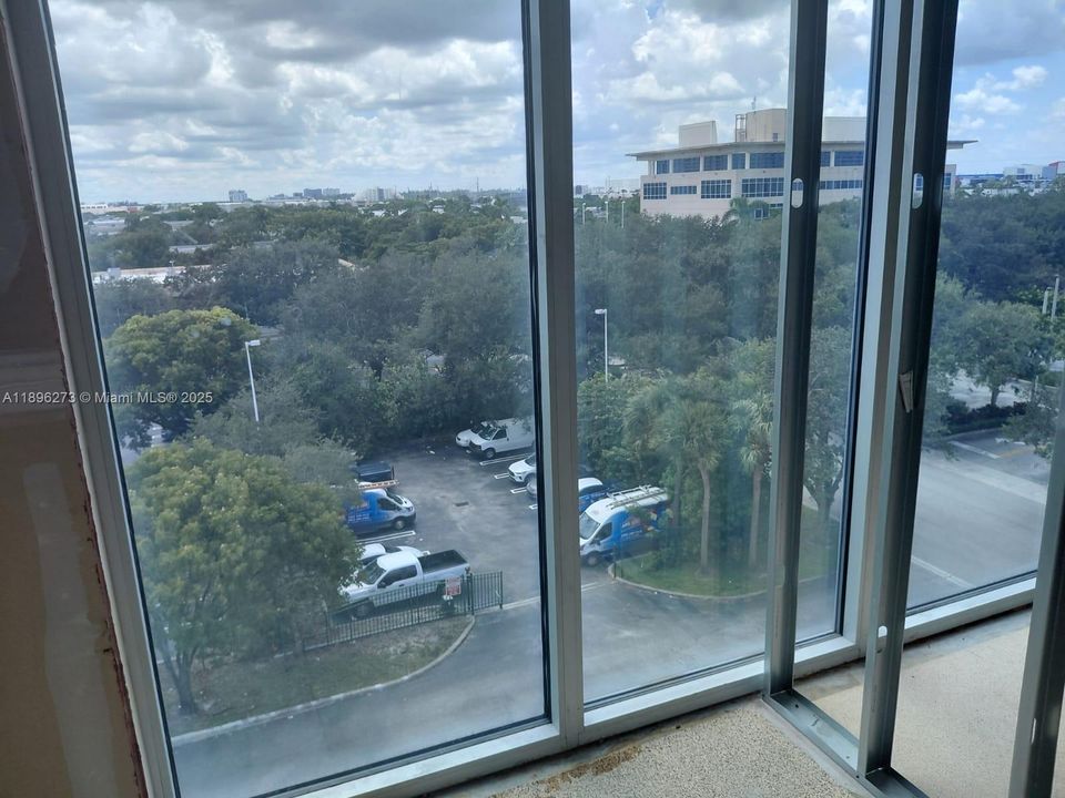 合同活跃: $265,000 (0 贝兹, 0 浴室, 0 平方英尺)