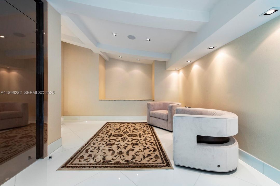 For Sale: $20,000,000 (4 beds, 5 baths, 5867 Square Feet)