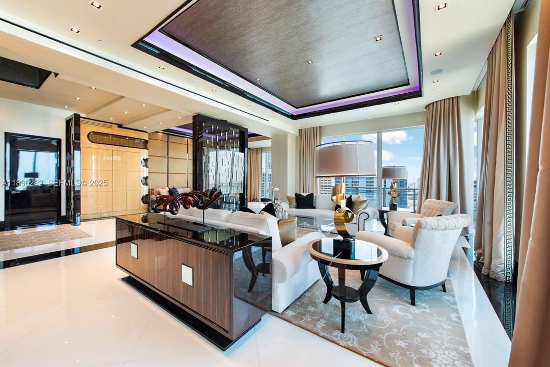 For Sale: $20,000,000 (4 beds, 5 baths, 5867 Square Feet)